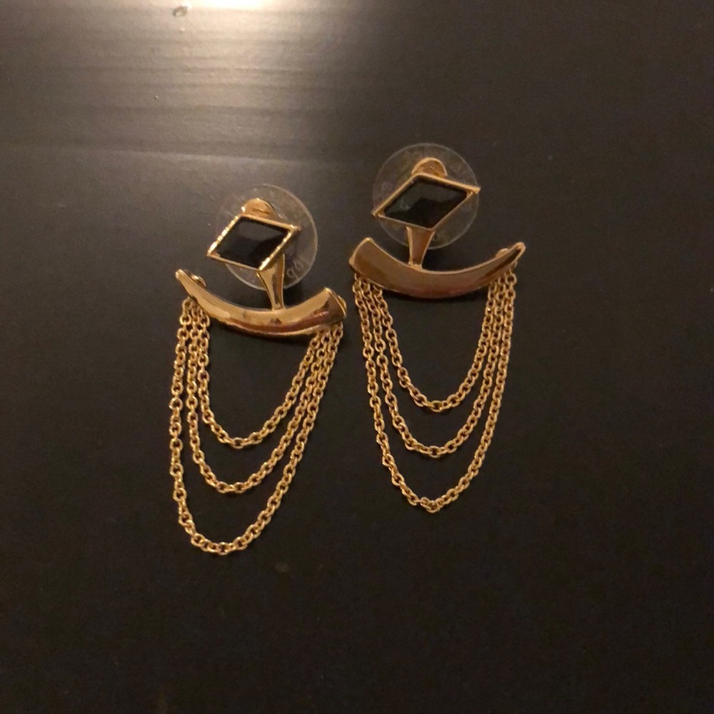Stella and Dot black Drape earrings